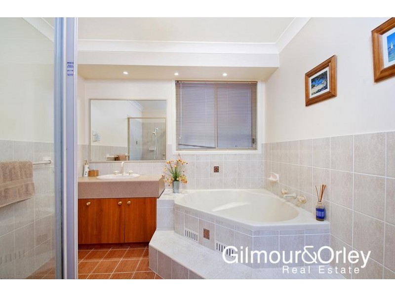 24 Kinaldy Crescent, Kellyville NSW 2155