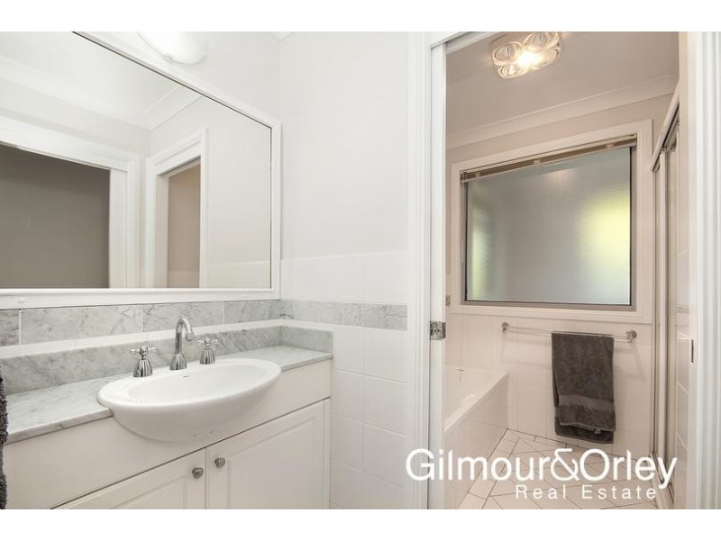 25 Skylark Circuit, Bella Vista NSW 2153