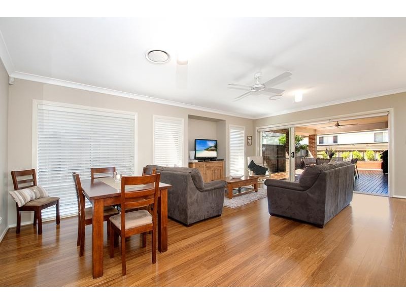 42 Hadley Circuit, Beaumont Hills NSW 2155