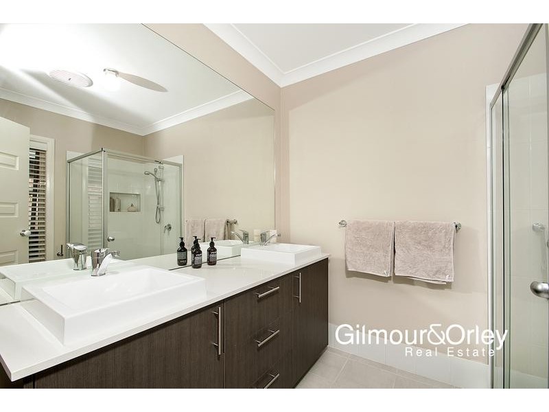 42 Hadley Circuit, Beaumont Hills NSW 2155