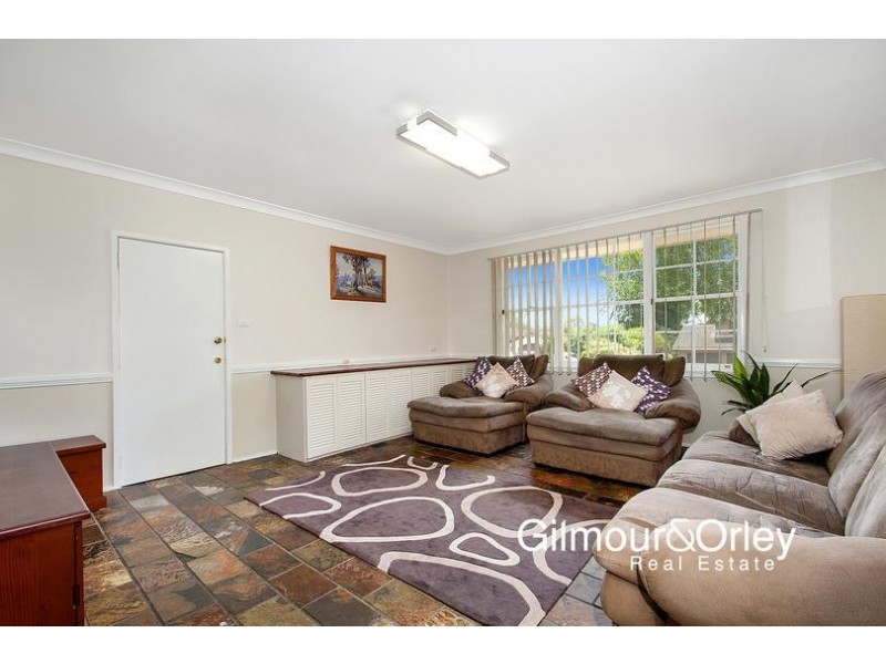 37 Fishburn Crescent, Castle Hill NSW 2154