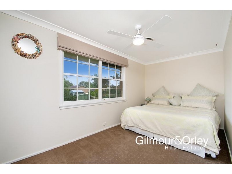 37 Fishburn Crescent, Castle Hill NSW 2154