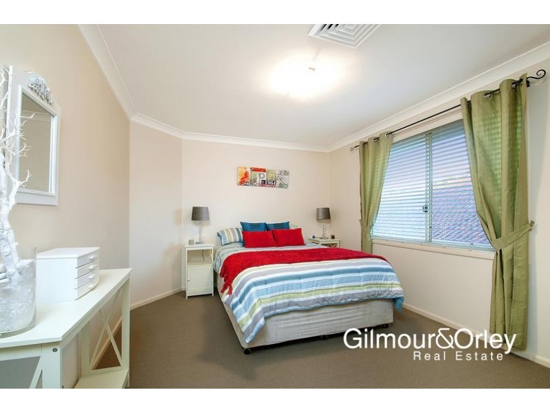 4 Kirkcaldy Circuit, Kellyville NSW 2155
