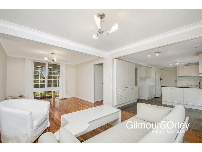 6 Brady Place, Kellyville NSW 2155