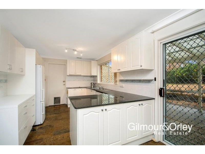 6 Brady Place, Kellyville NSW 2155