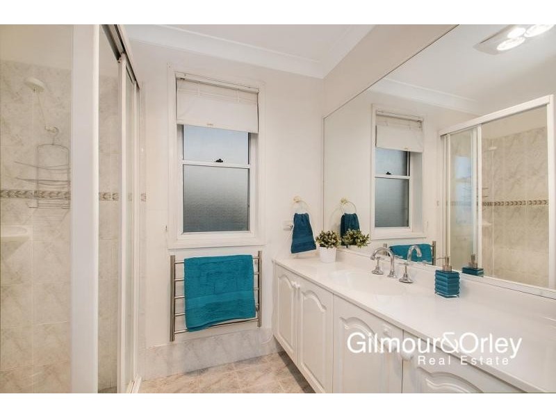 16 Kinsella Court, Kellyville NSW 2155