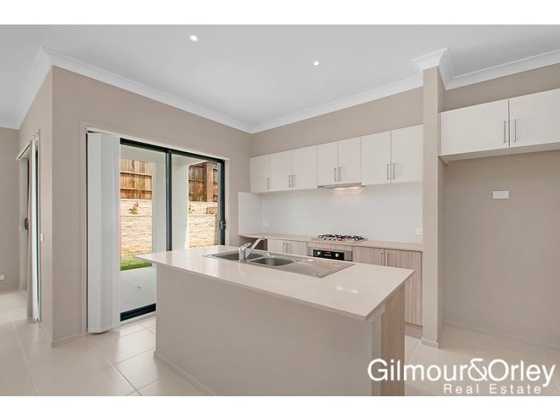 25 Treeland Circuit, Kellyville NSW 2155