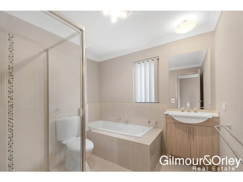 25 Treeland Circuit, Kellyville NSW 2155