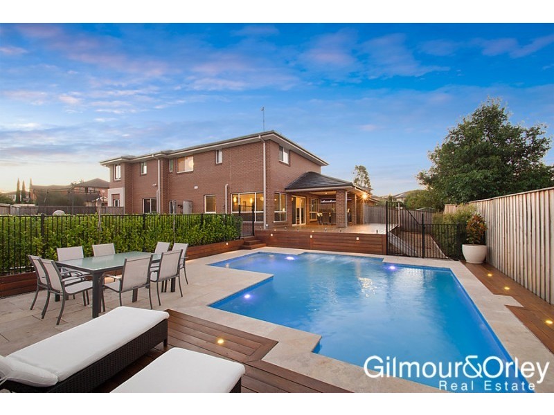 18 Sarah Jane Avenue, Beaumont Hills NSW 2155