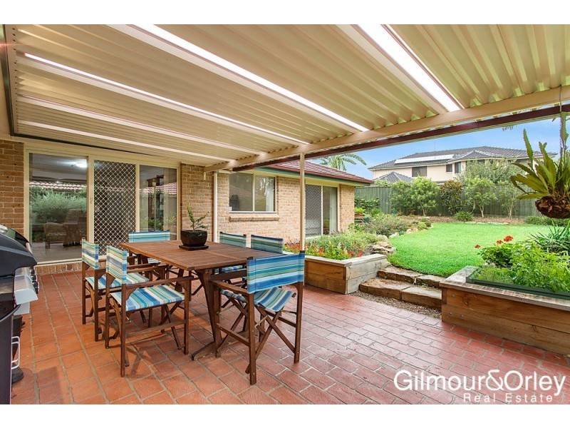 8 Minerva Crescent, Beaumont Hills NSW 2155
