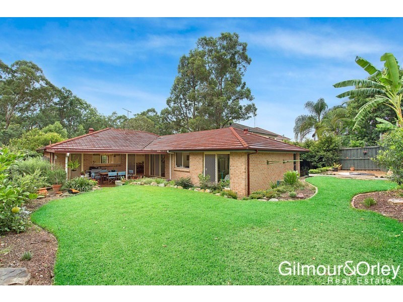 8 Minerva Crescent, Beaumont Hills NSW 2155