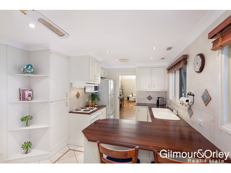 4 Rhodes Place, Kellyville NSW 2155