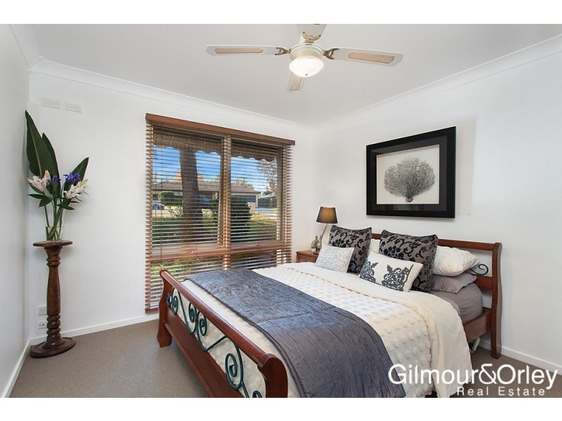 4 Rhodes Place, Kellyville NSW 2155
