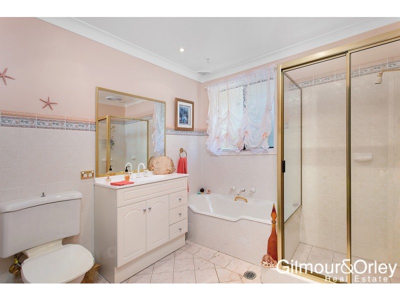 19 Sarah Crescent, Baulkham Hills NSW 2153