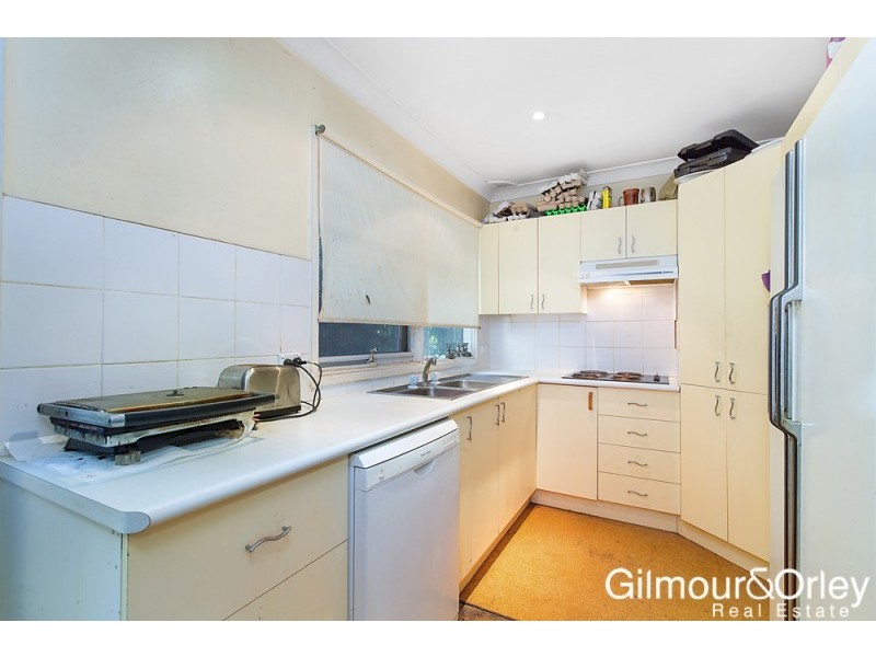 18 Tremain Avenue, Kellyville NSW 2155