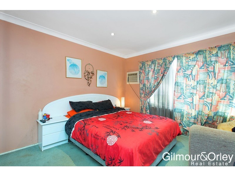 18 Tremain Avenue, Kellyville NSW 2155