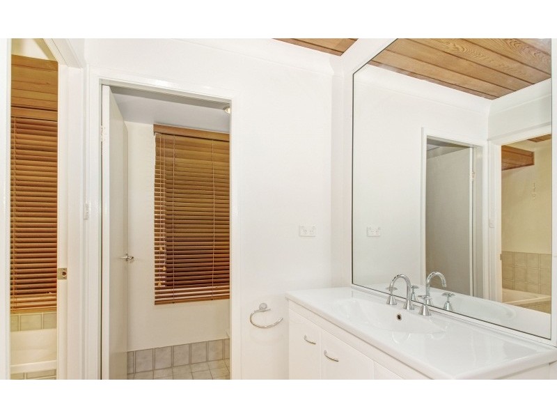 38 Mackillop Drive, Baulkham Hills NSW 2153