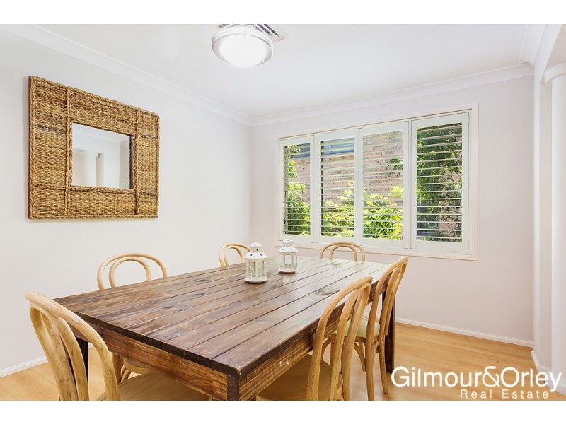 9 Fernleaf Crescent, Beaumont Hills NSW 2155