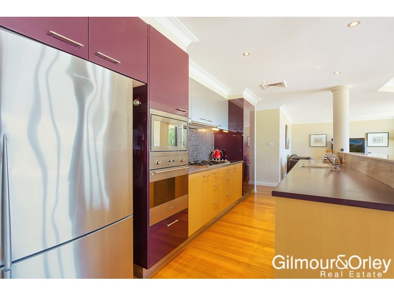 33 Perkins Drive, Kellyville NSW 2155