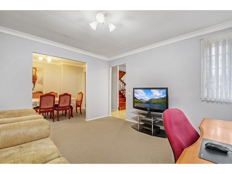 19 Spring Road, Kellyville NSW 2155