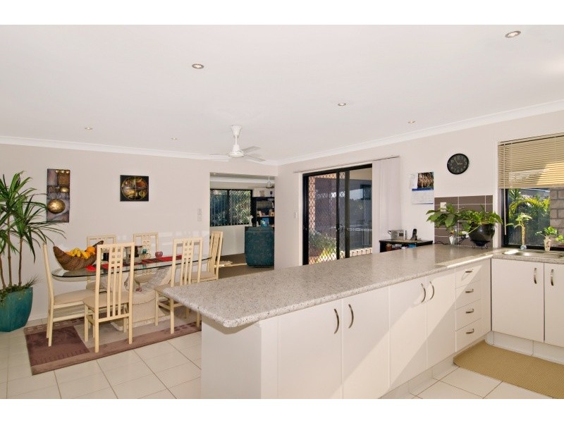 11 Albany Court, Murrumba Downs QLD 4503