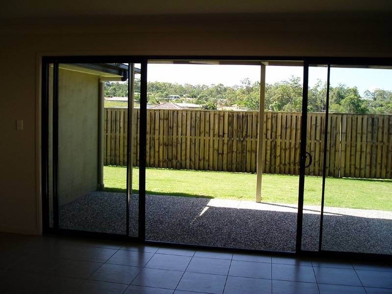 30 Lilly Crescent, Kallangur QLD 4503