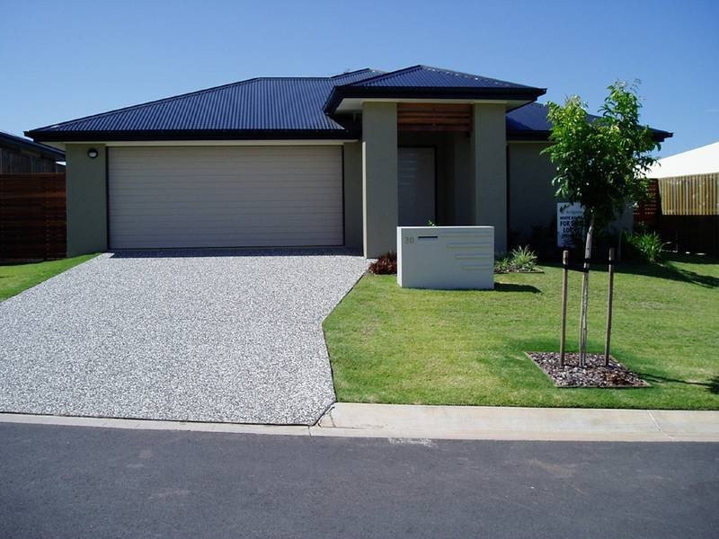 30 Lilly Crescent, Kallangur QLD 4503