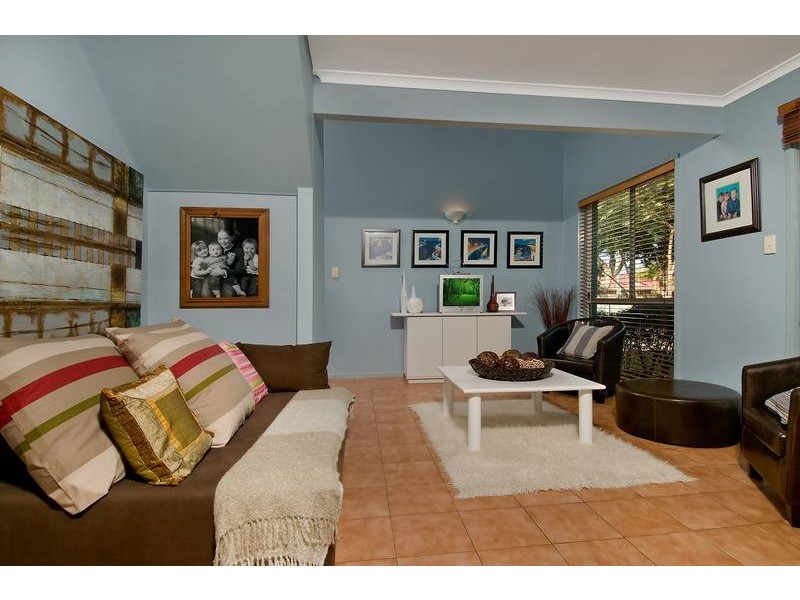 1 Whitelaw Street, Murrumba Downs QLD 4503