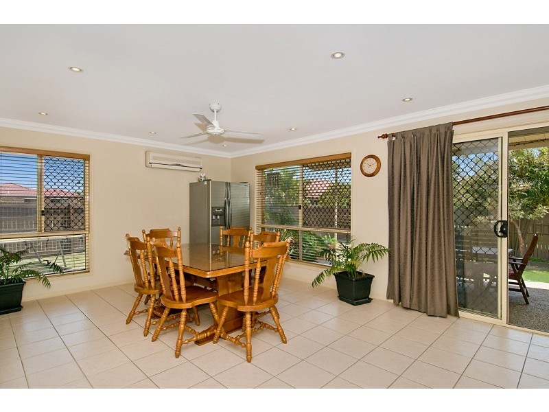 27 Castlereagh Street, Murrumba Downs QLD 4503