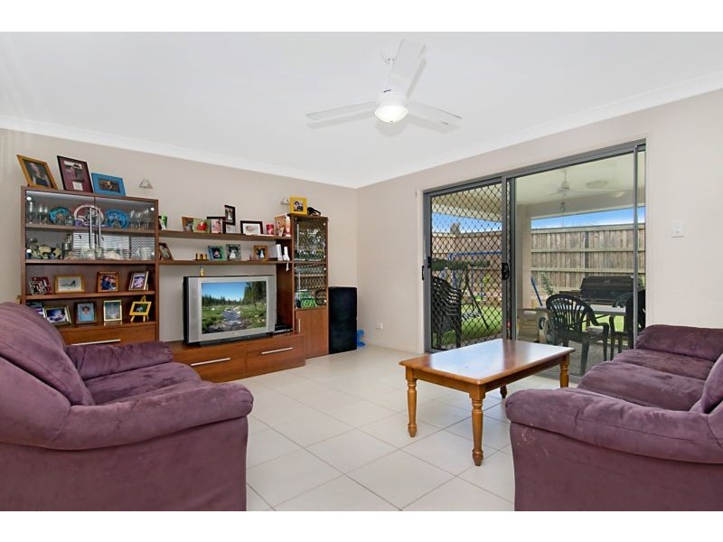 20 Waterway Crescent, Murrumba Downs QLD 4503