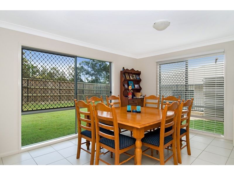 20 Waterway Crescent, Murrumba Downs QLD 4503