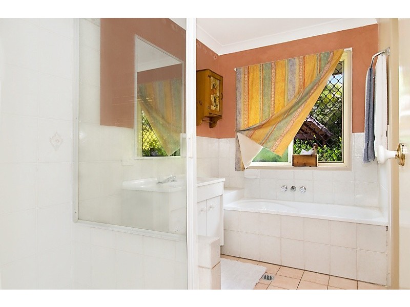 5 Theten Court, Kallangur QLD 4503