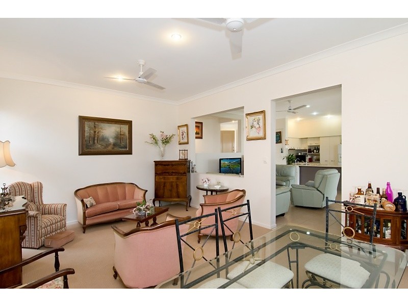 15 Castlereagh Street, Murrumba Downs QLD 4503