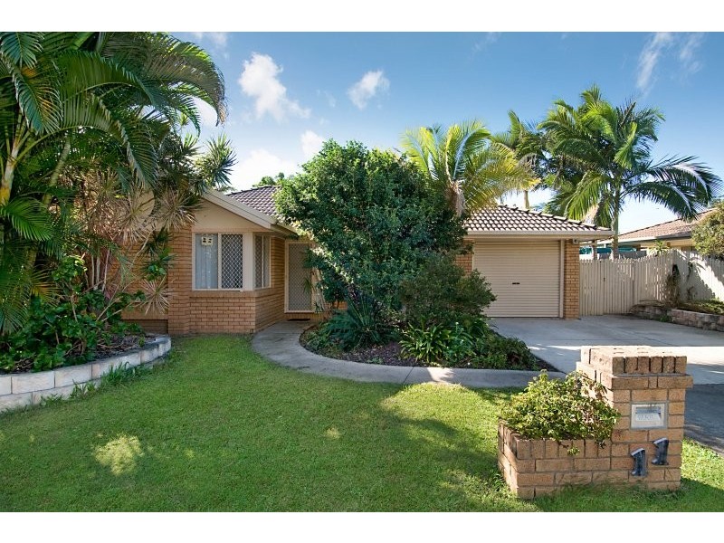 11 Walton Crescent, Murrumba Downs QLD 4503
