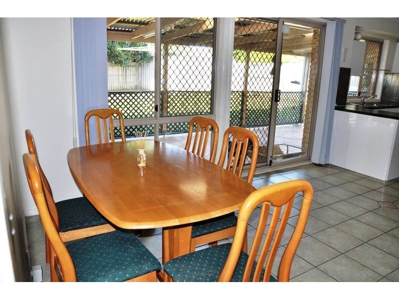 11 Walton Crescent, Murrumba Downs QLD 4503