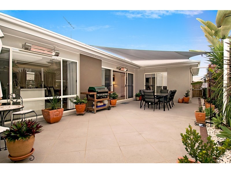 5 Riley Court, North Lakes QLD 4509