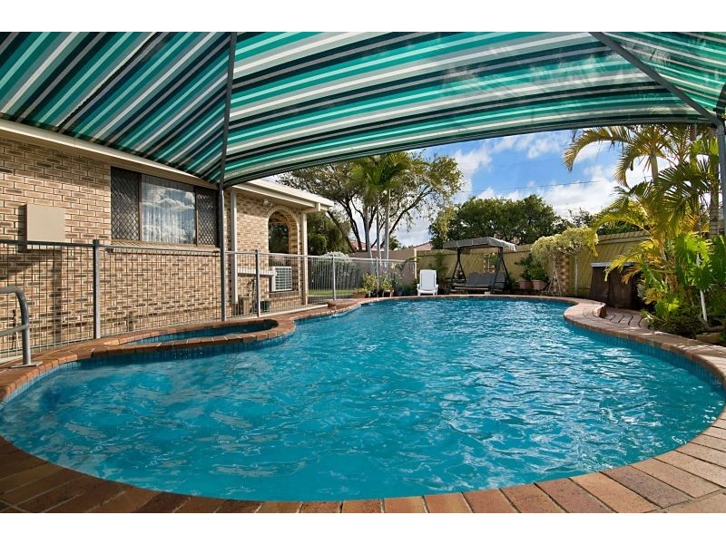 6 Cognac Street, Kippa-ring QLD 4021