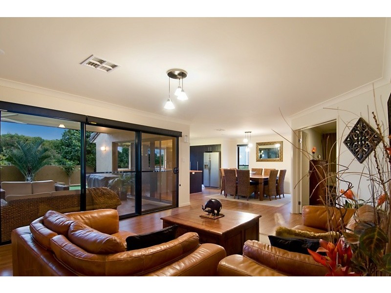 North Lakes QLD 4509