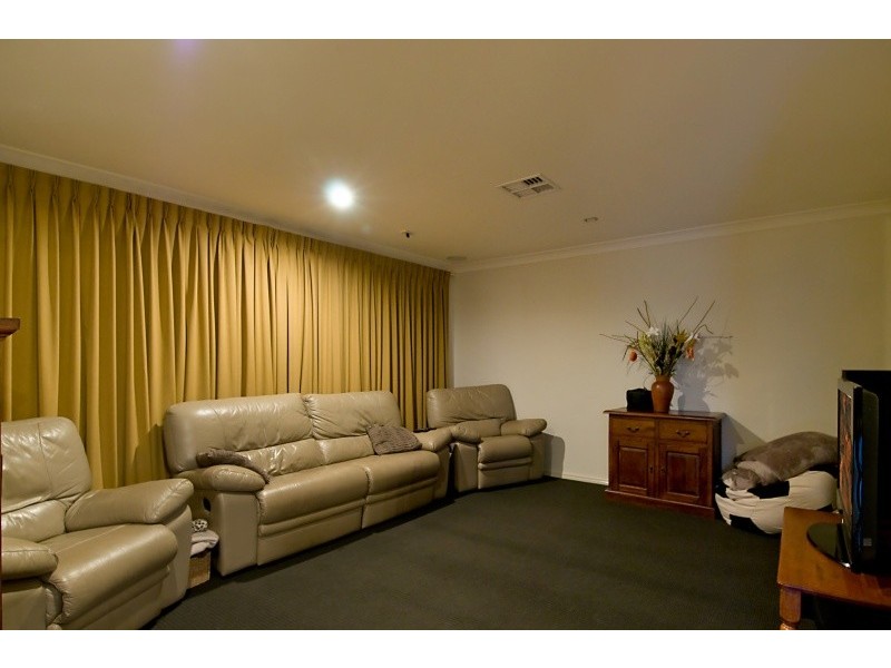 North Lakes QLD 4509