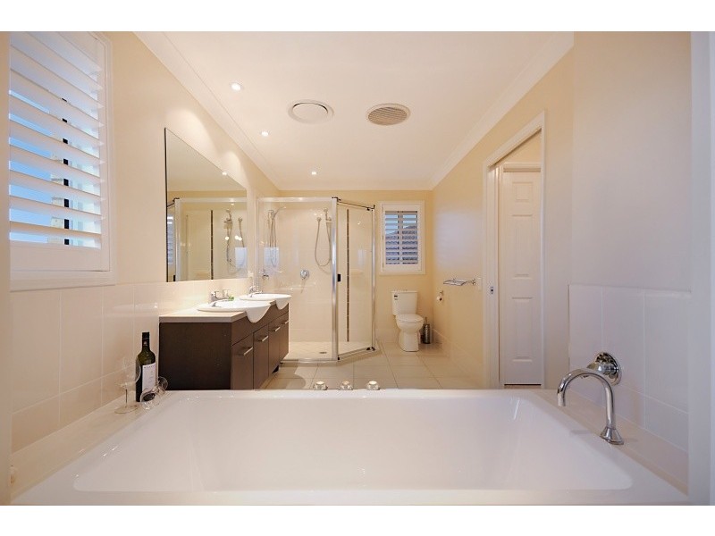 North Lakes QLD 4509