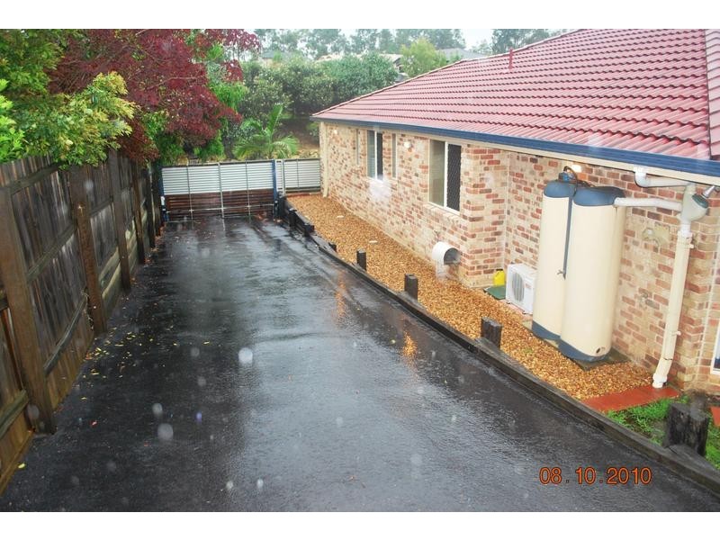 3 Foambark Ct, Eatons Hill QLD 4037