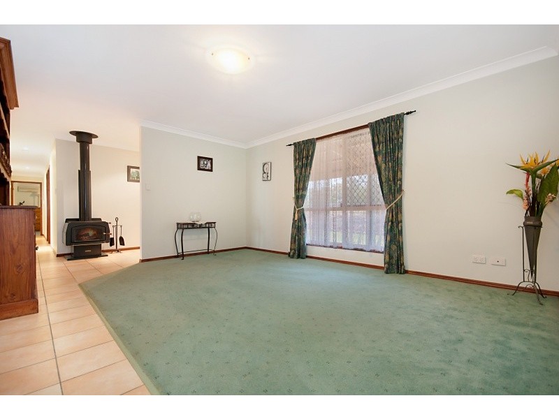 660 Oakey Flat Road, Burpengary QLD 4505