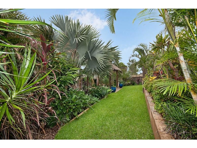 8 Farrington Drive, Murrumba Downs QLD 4503