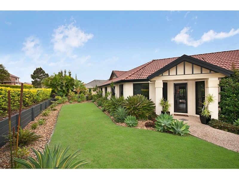 8 Farrington Drive, Murrumba Downs QLD 4503