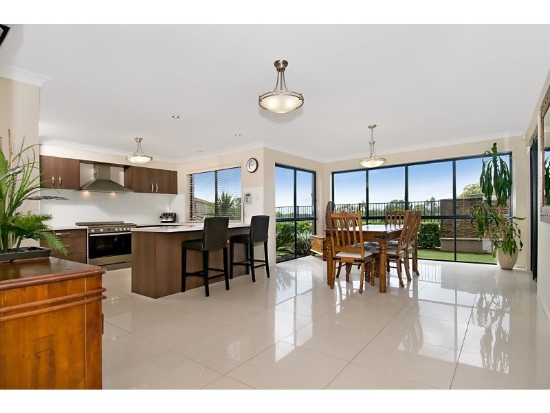 26 Lakeview Terrace, Murrumba Downs QLD 4503