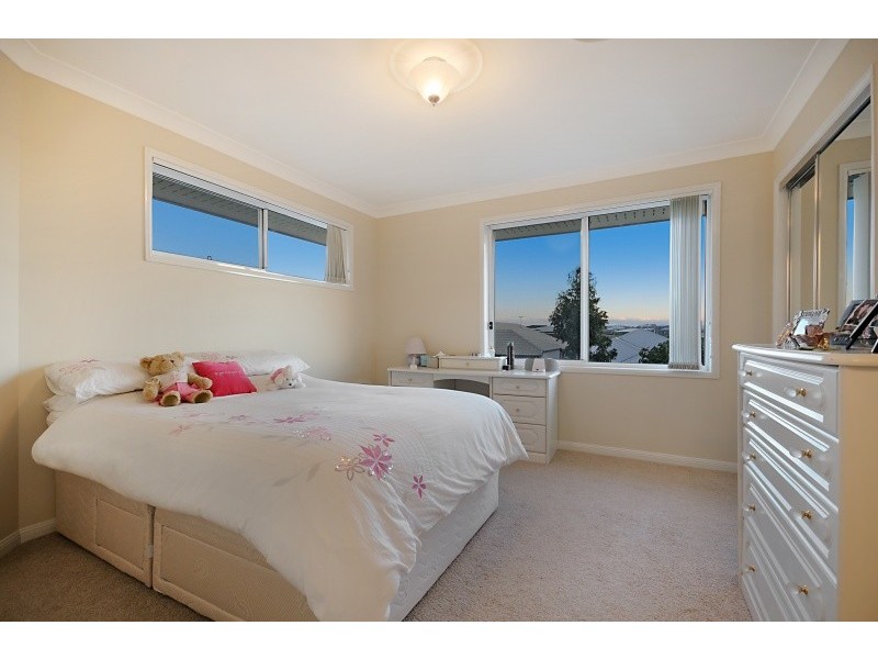 1 Warabi Crescent, North Lakes QLD 4509