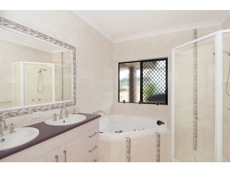 7 Lagoon Court, Murrumba Downs QLD 4503