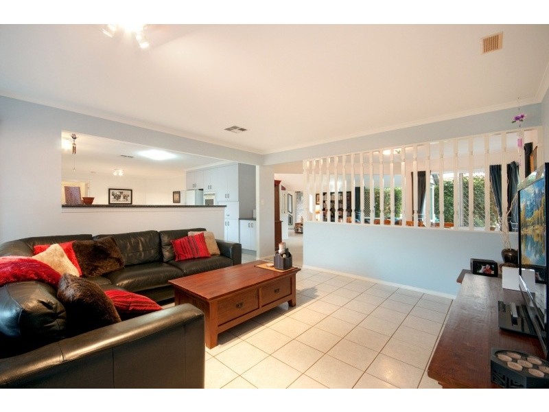 14 Masjakin Court, Murrumba Downs QLD 4503