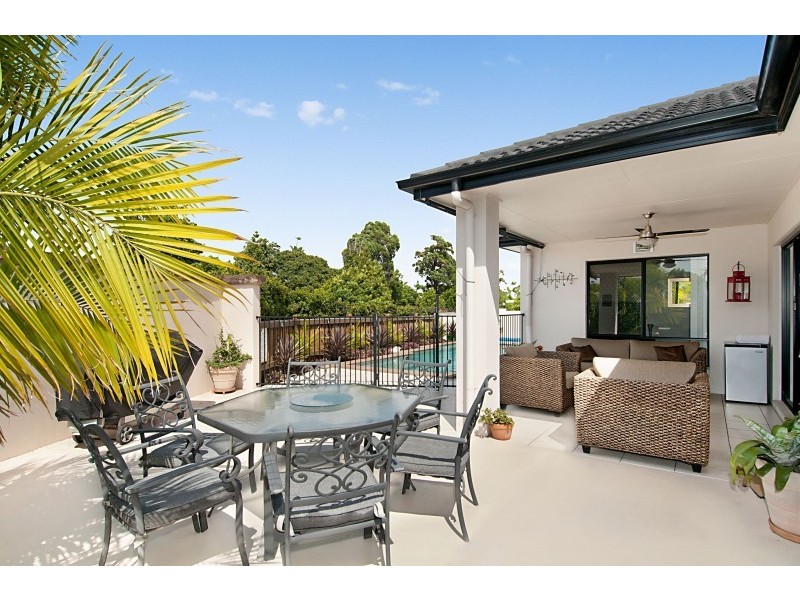 2 Thomson Close, North Lakes QLD 4509