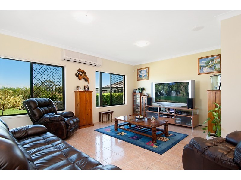 16 Hampstead Outlook, Murrumba Downs QLD 4503